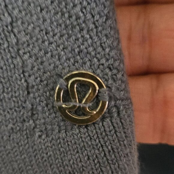 Lululemon Hearts Compass Poncho Blue Denim Cashmere Blend One Size Fits Most - Picture 8 of 10